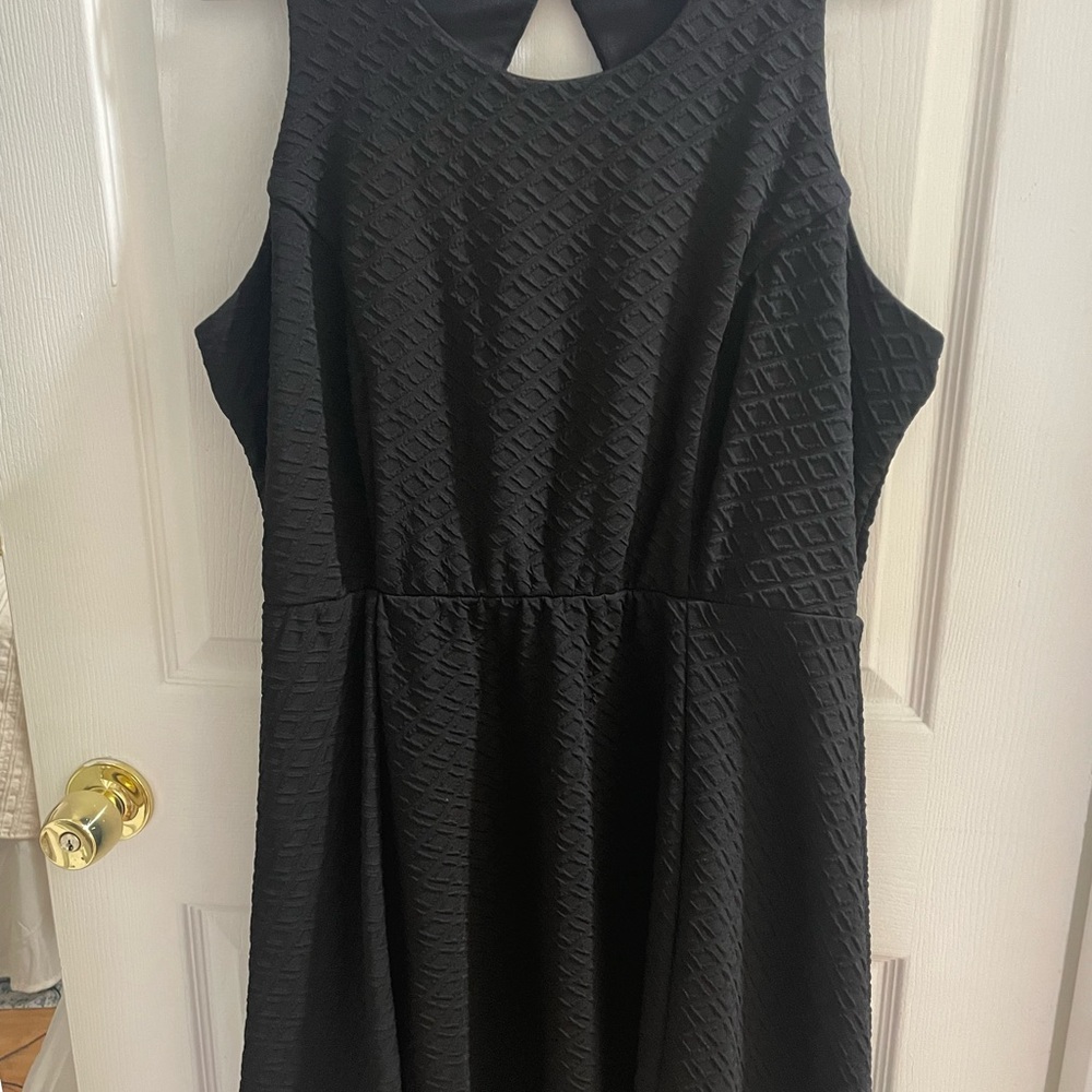 Black sleeveless dress with vintage feel